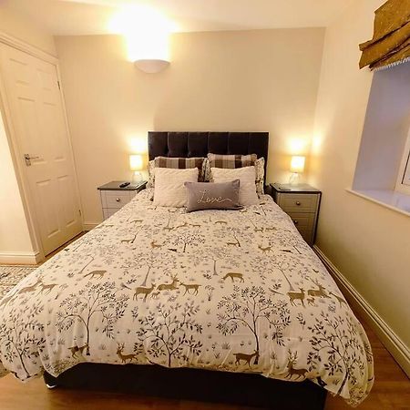 Cosy Central Modern Apartment Nantwich Εξωτερικό φωτογραφία