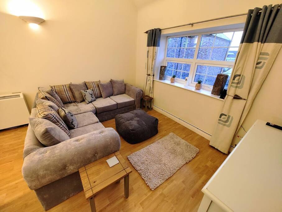 Cosy Central Modern Apartment Nantwich Εξωτερικό φωτογραφία