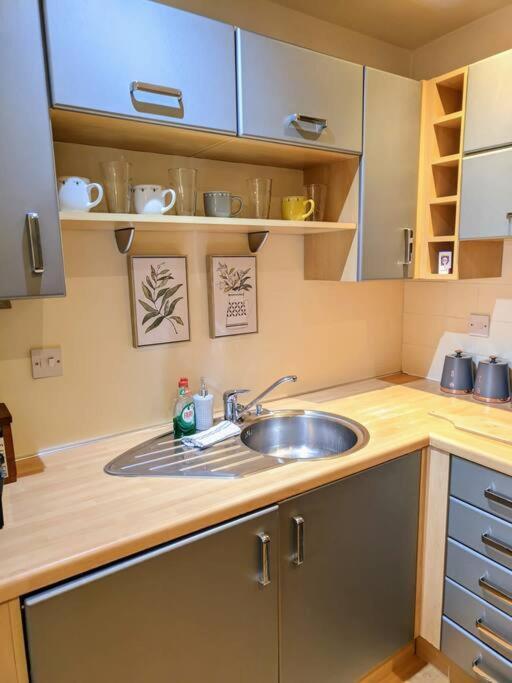 Cosy Central Modern Apartment Nantwich Εξωτερικό φωτογραφία